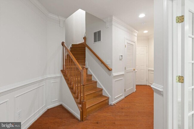 Building Photo - 2225 Potomac Club Pkwy