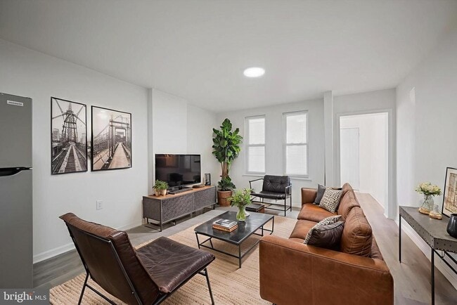 Building Photo - 183 W Logan St