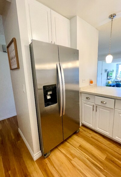 Building Photo - 501 Hahaione St