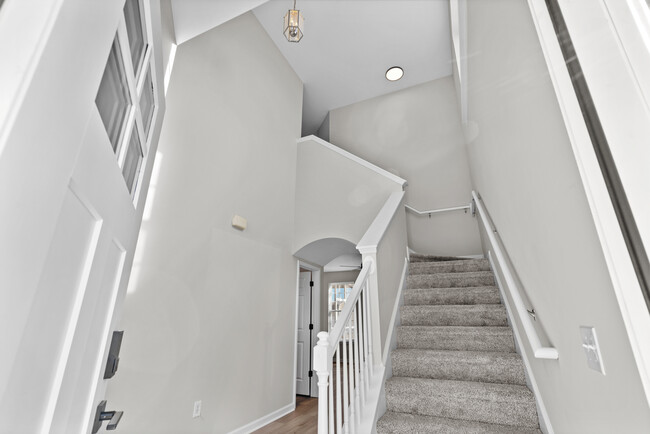 Building Photo - 413 Cotton Grass Dr