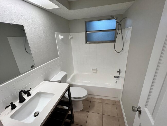 Building Photo - 8307 Needles Dr