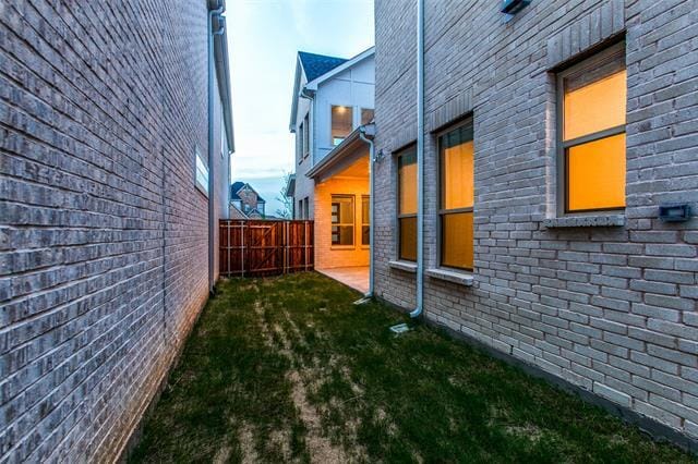 Building Photo - 4508 El Paso Dr