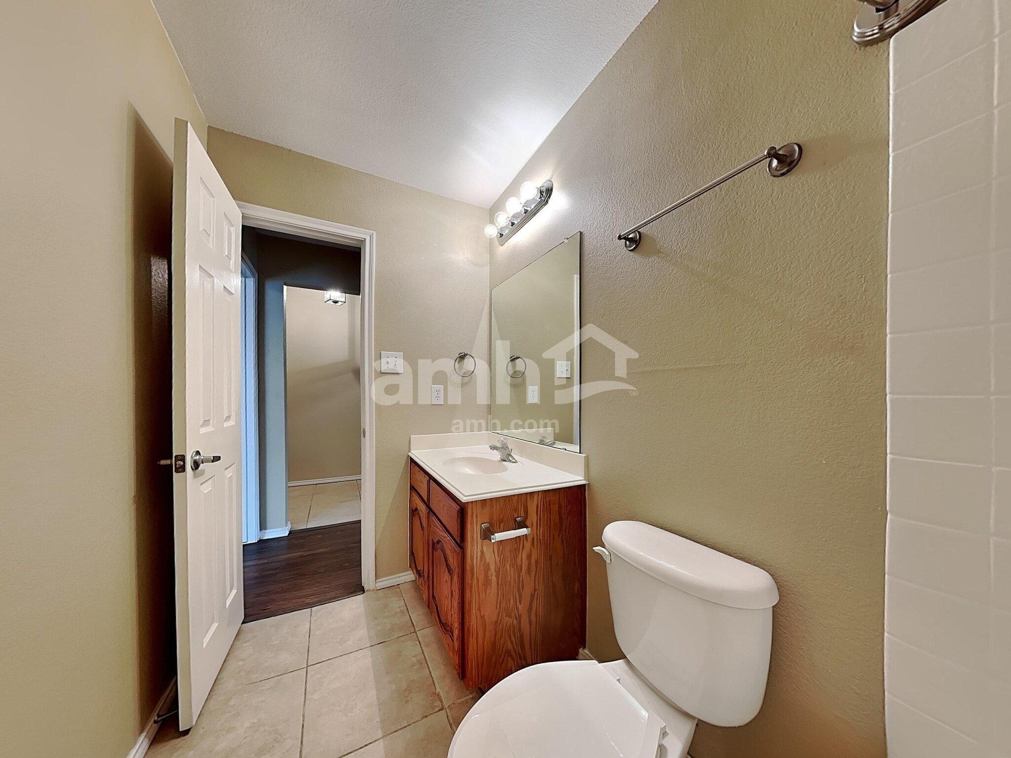 Building Photo - 313 Highland Valley Ct