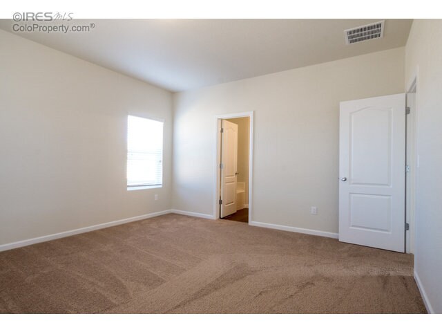Large primary bedroom - 1517 Sepia Ave