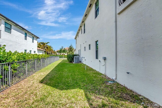 Building Photo - 12153 Boca Reserve Ln