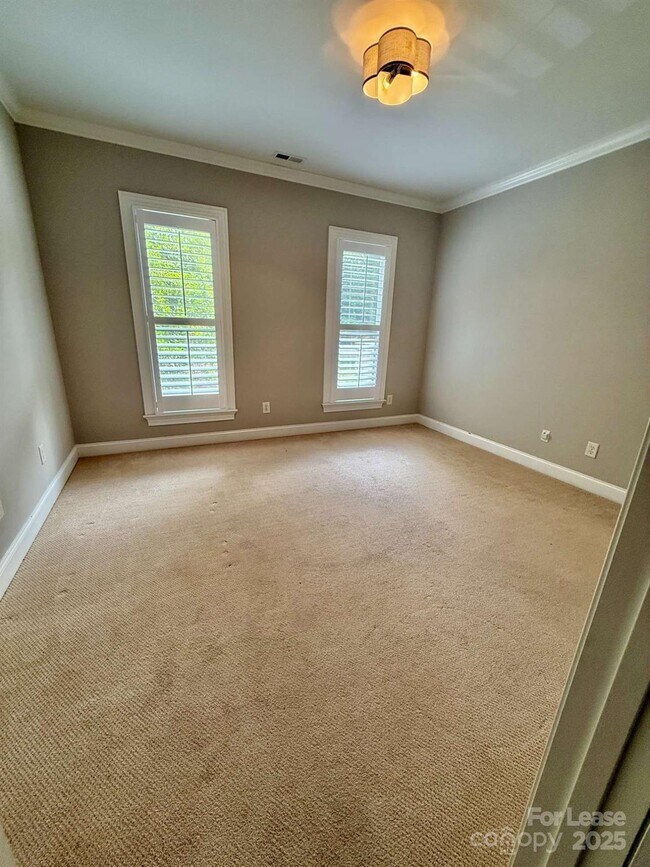Building Photo - 1806 Asbury Hall Ct
