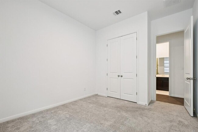Building Photo - 4521 Lucabella Ln
