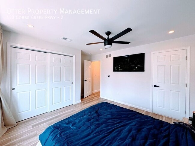 Building Photo - 433 Cobbs Creek Pkwy