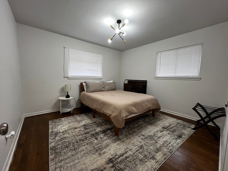 *furnished bedroom 1 - 536 81st St S
