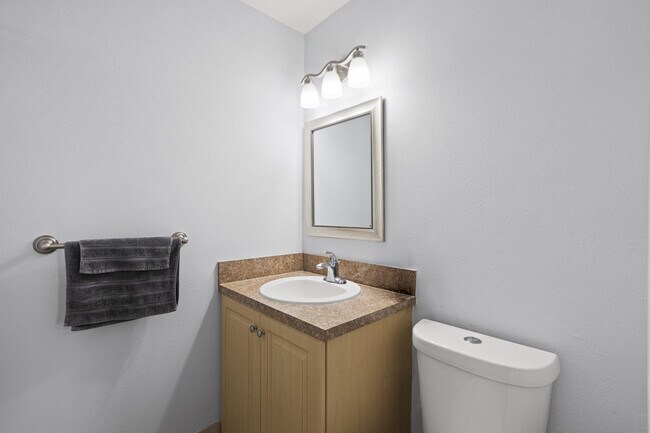 Building Photo - 1672 SW Angelico Ln