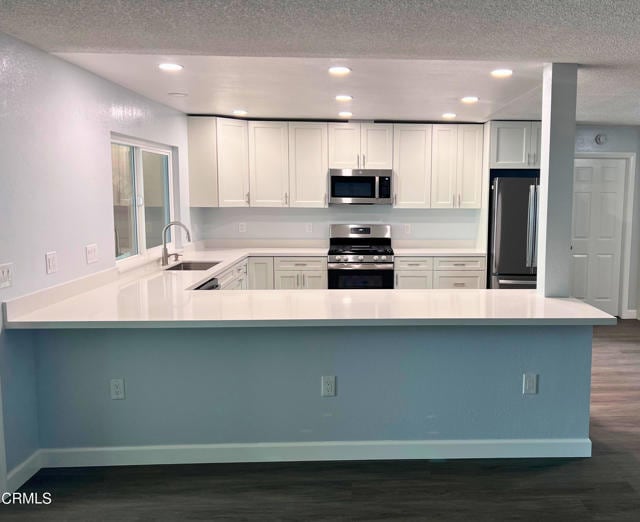 Building Photo - 10945 Kings Rd