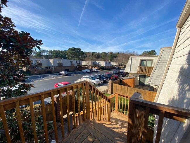 Building Photo - Spacious Condo One Mile to the Beach! One Living Level - Pet Friendly - Private Patio - Ready 05-...