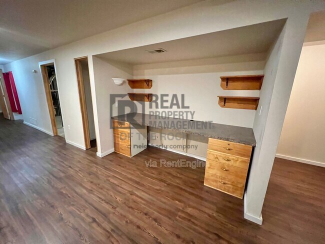 Building Photo - 4224 Wolf Creek Ct