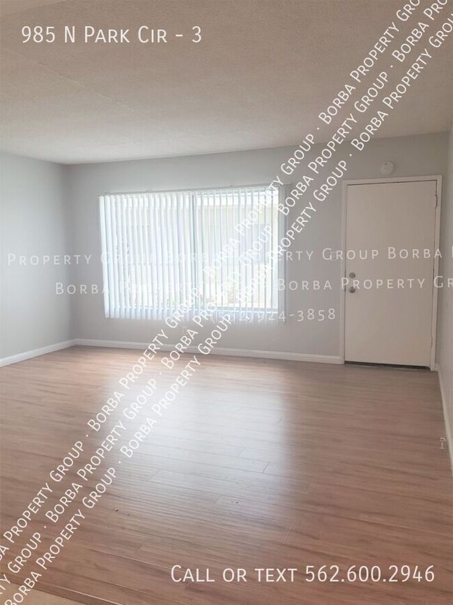 Building Photo - FIRST MONTH FREE***CHARMING 1 BEDROOM| 1 B...