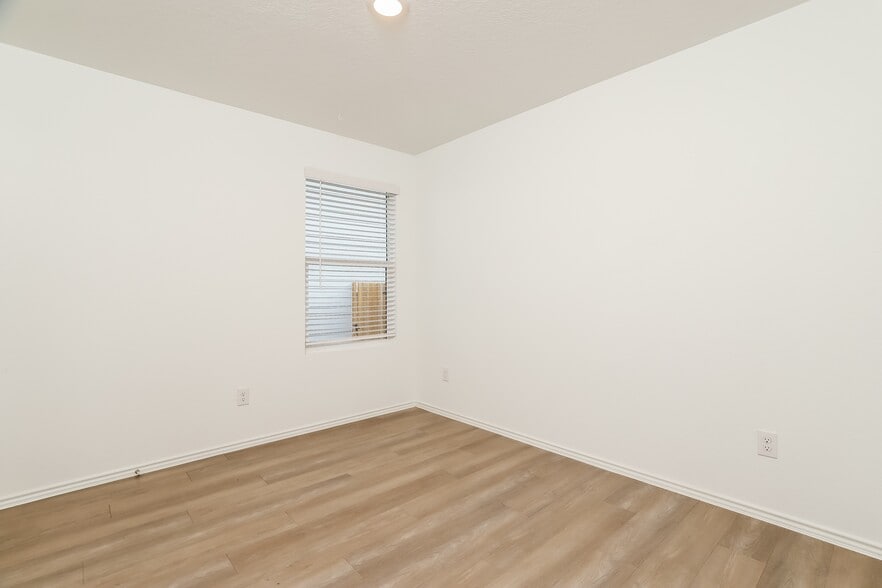 Building Photo - 20354 Agate Rdg