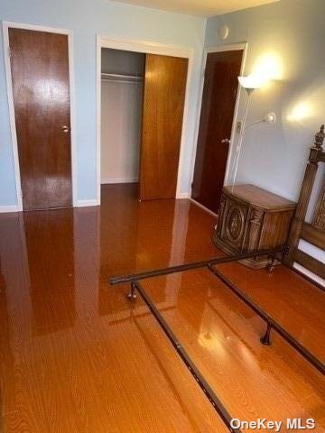 Building Photo - 61-23 Tonsor St