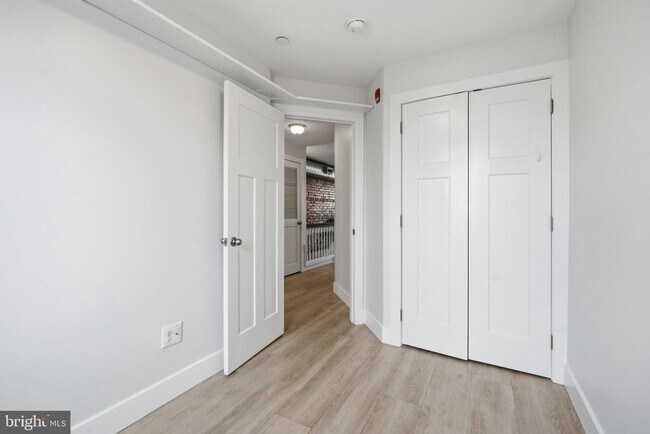 Building Photo - 651 N 33rd St