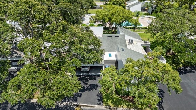 Building Photo - 4156 Northmeadow Cir