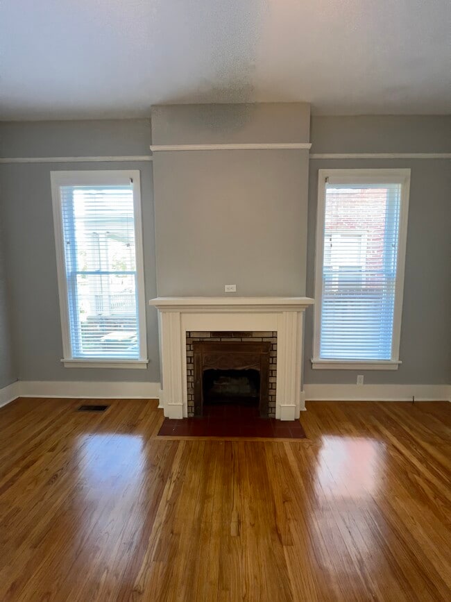 Building Photo - 620 Rock St