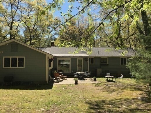 Building Photo - 69 Rathbun Rd