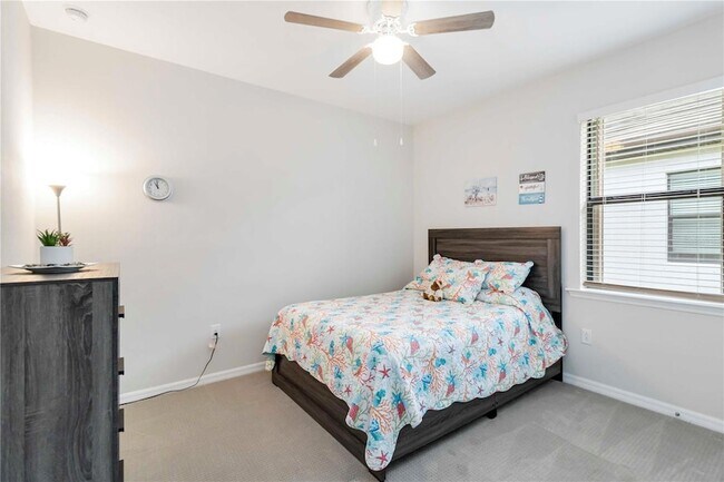 Building Photo - 20765 Swallowtail Ct