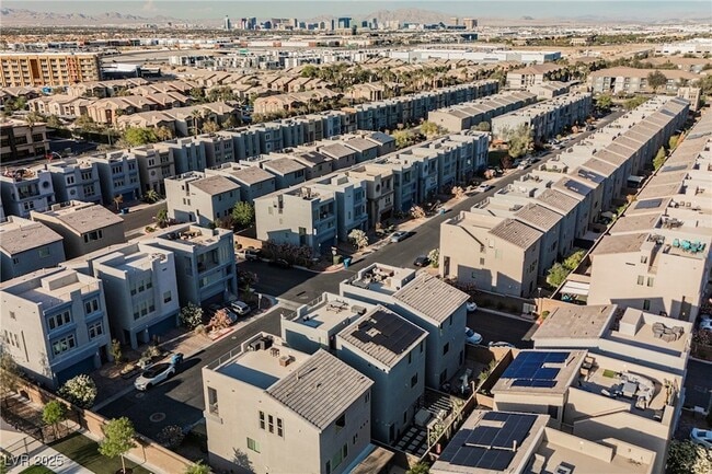 Building Photo - 8081 Misty Canyon Ave
