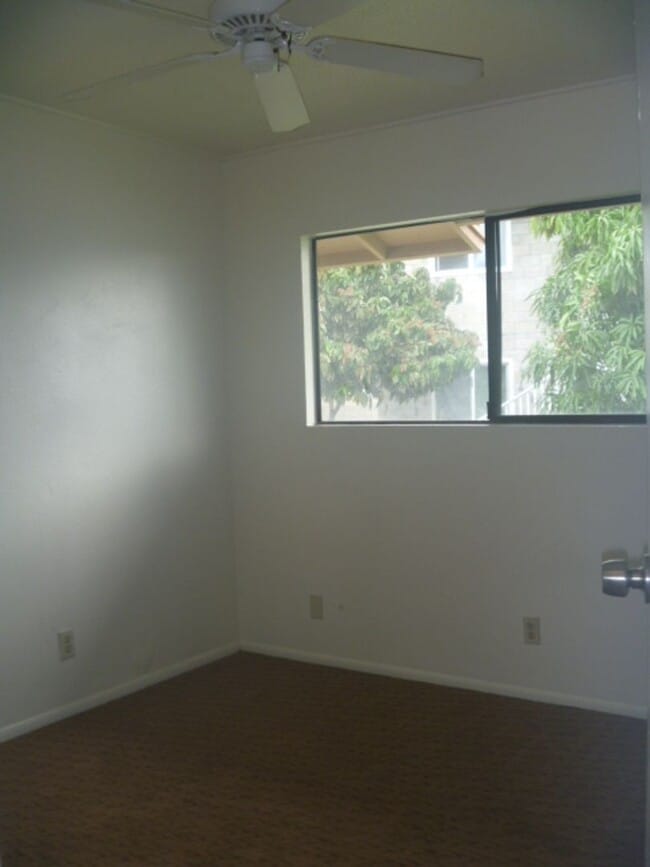 Building Photo - 3/2 $2150.00