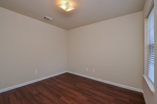 Building Photo - 15522 Forest Creek Farms Dr