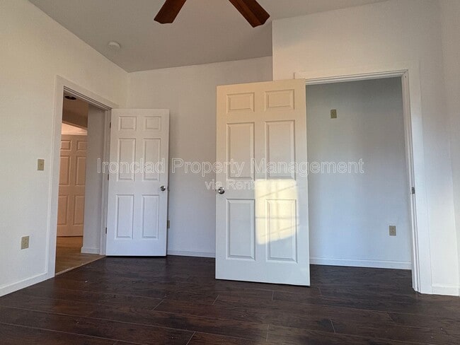 Building Photo - 24 Willis St