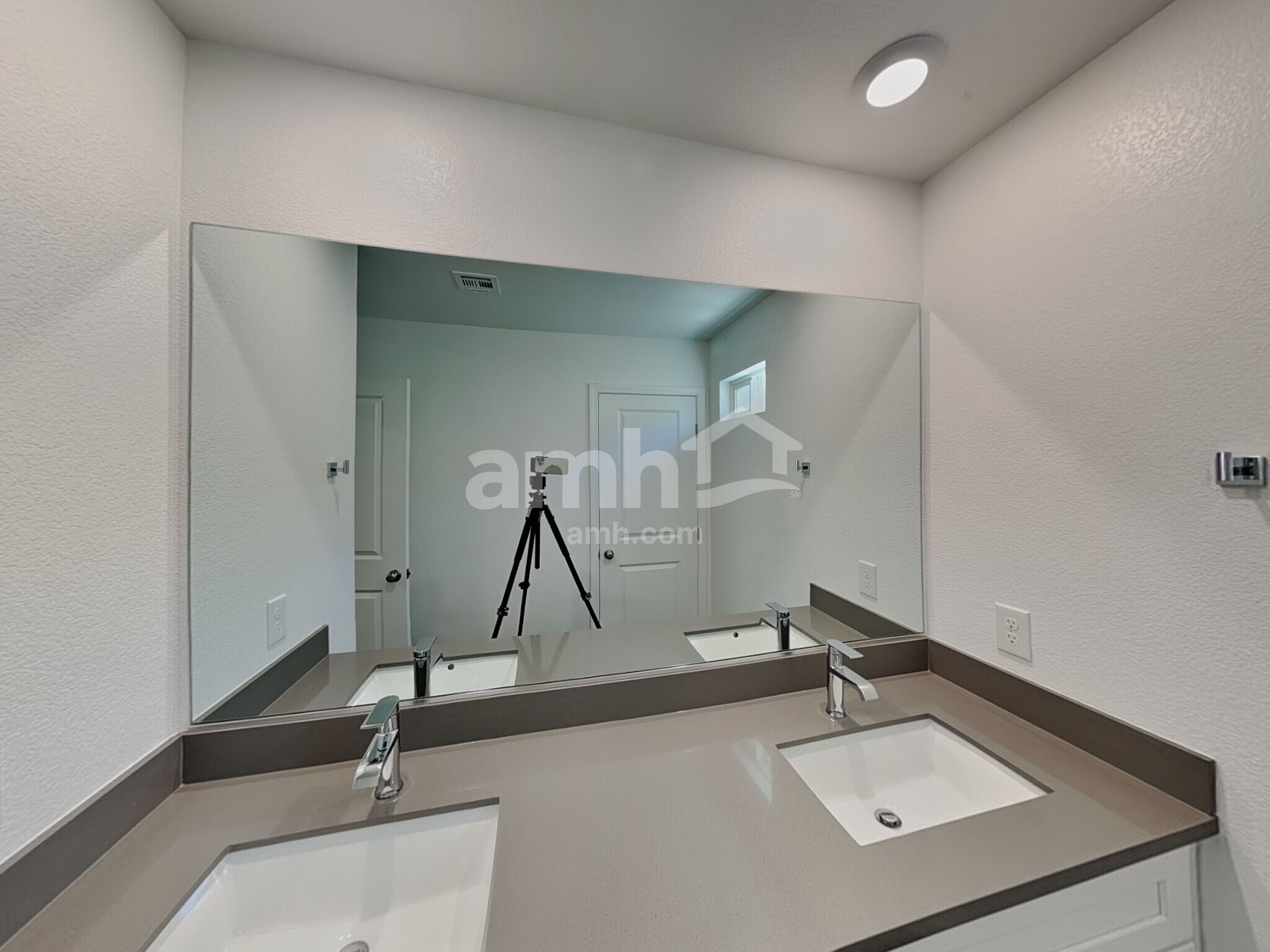 Building Photo - 288 Dahlia Rachel Pl