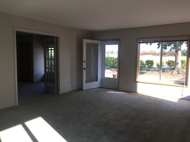 Building Photo - 1250 Northwind Cir