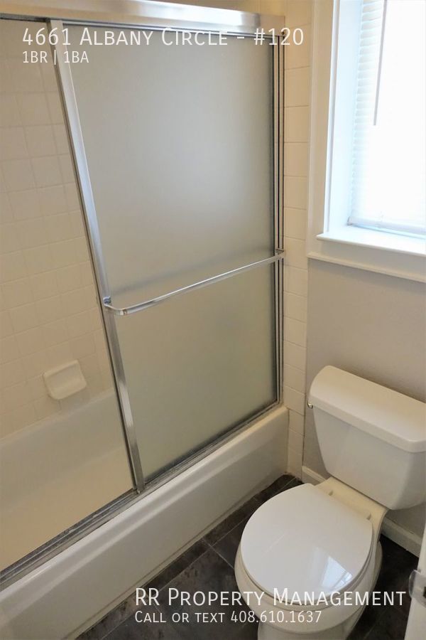 Building Photo - 4661 Albany Cir