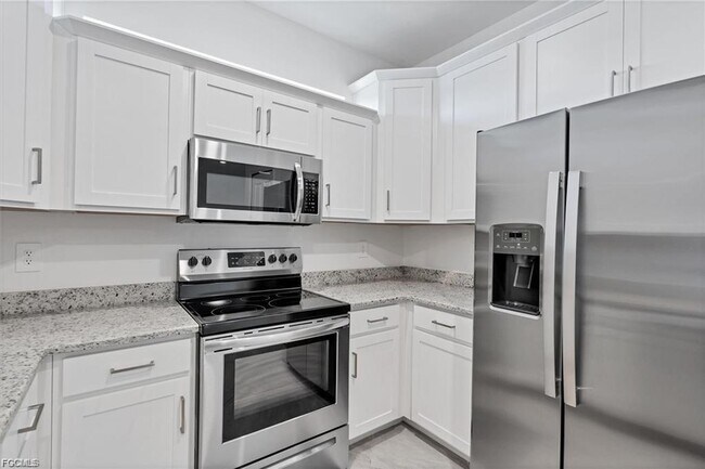 Building Photo - 14003 Pine Lodge Ln