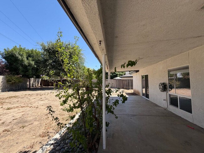 Building Photo - 5800 Potenza Ln