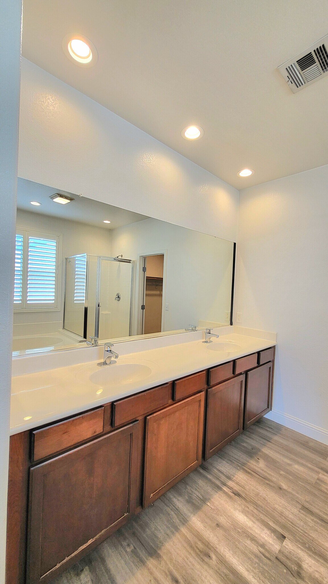 Building Photo - 3879 N Mayfield Ranch Rd