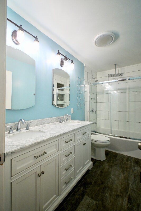 Building Photo - 615 Concord Rd