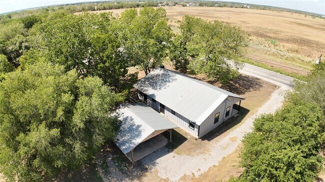 Building Photo - 1303 Lovers Ln
