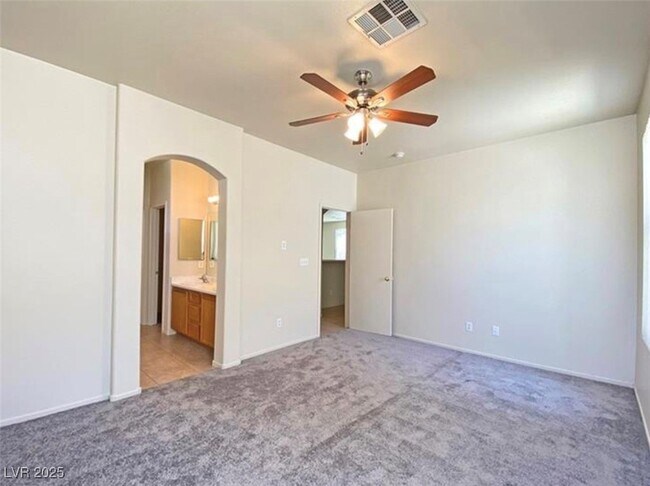 Building Photo - 2620 Wooly Rose Ave