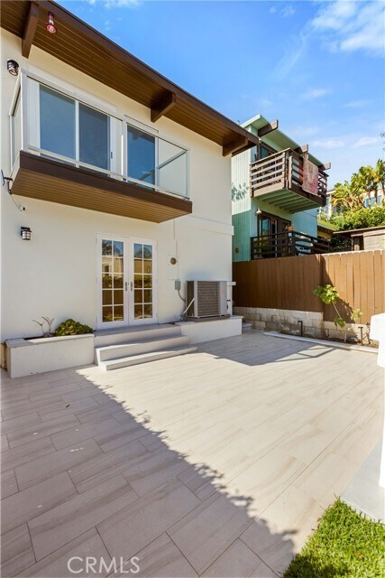 Building Photo - 1024 Noria St