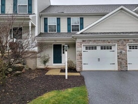 Building Photo - 701 Winding Ln