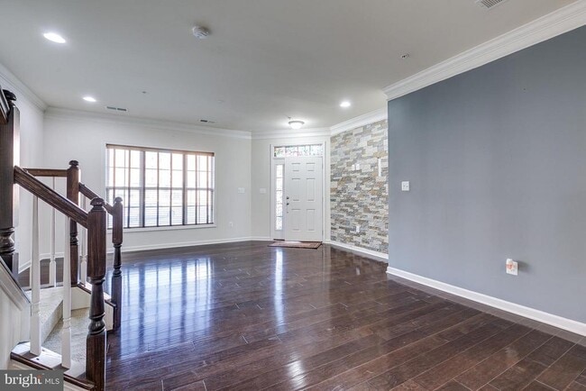 Building Photo - 23502 Belvoir Woods Terrace