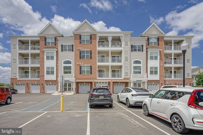 Building Photo - 5335 Palomino Ct