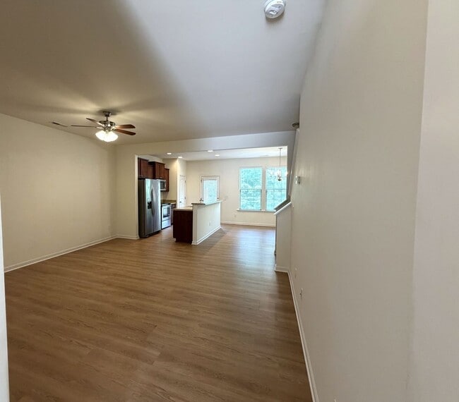 Building Photo - 3BD/2.5BA townhome w/ garage in Flowers Plantation in Clayton!