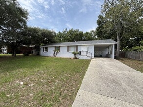 Building Photo - 224 Lakewood Dr
