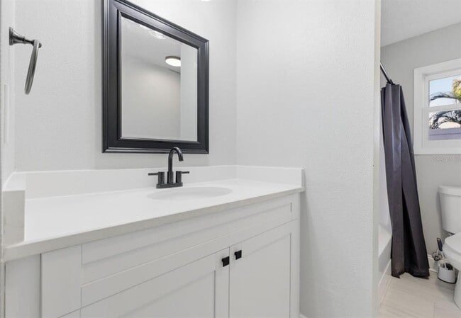 Building Photo - 7198 121st Way N