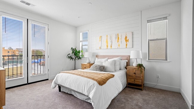 Building Photo - 2806 Chattleton Ln