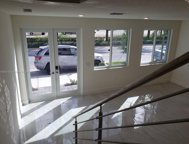 Building Photo - 10275 NW 66th St