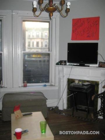 Building Photo - 73 Westland Ave