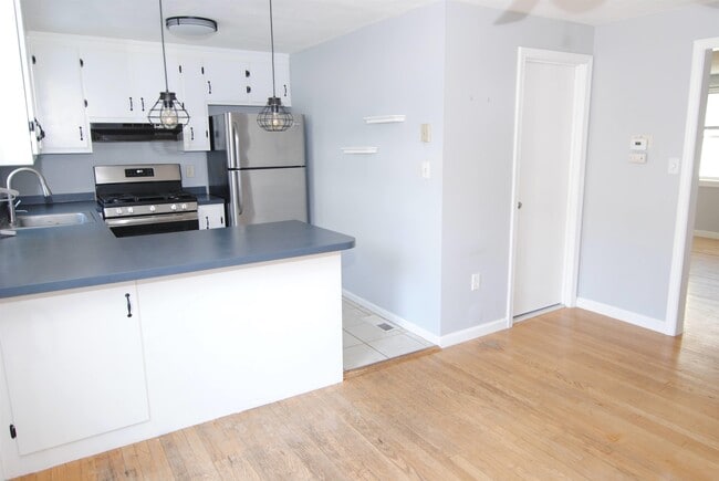 Building Photo - 39 Bluestone Dr