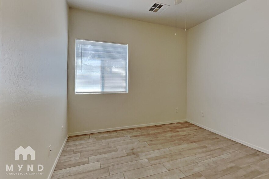 Building Photo - 9303 W Raymond St